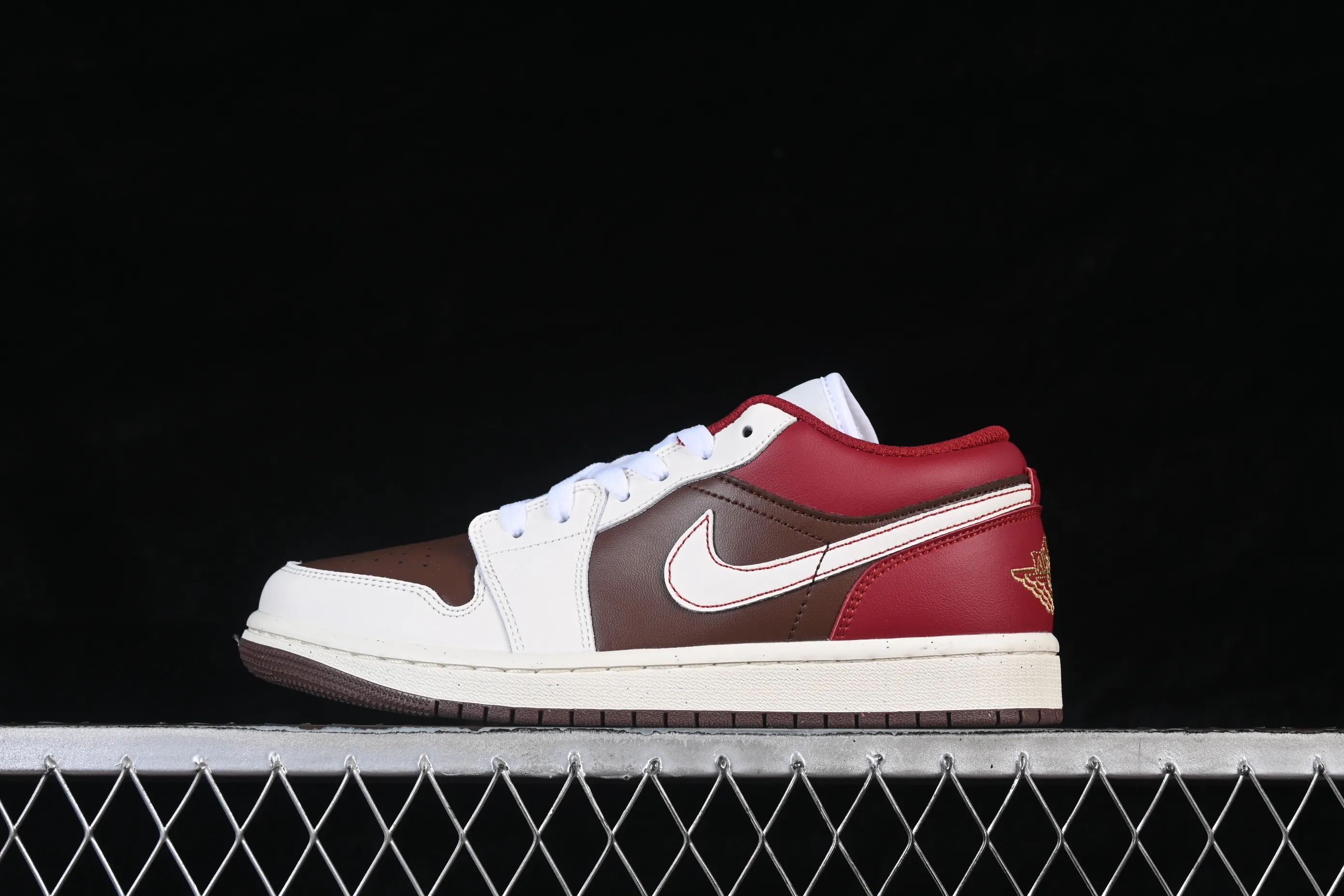 All categories Air Jordan Jordan series basketball shoes Air Jordan 1 Low Air Jordan 1 Low AJ1 Joe 1 Year of the Horse limited low-top cultural casual sneakers IR7600-211